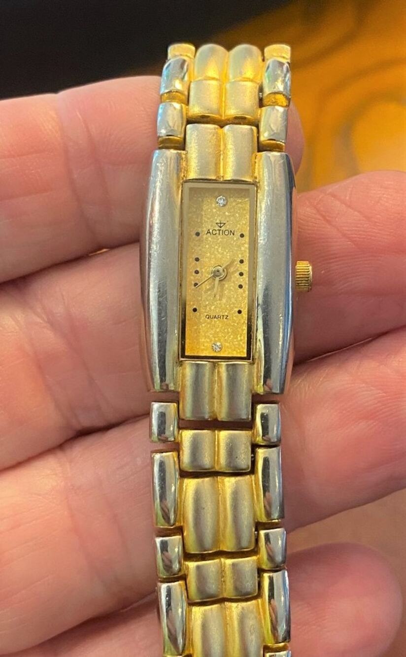 Women's Action Dress Watch, Gold Tone Bracelet Band, Gold Face